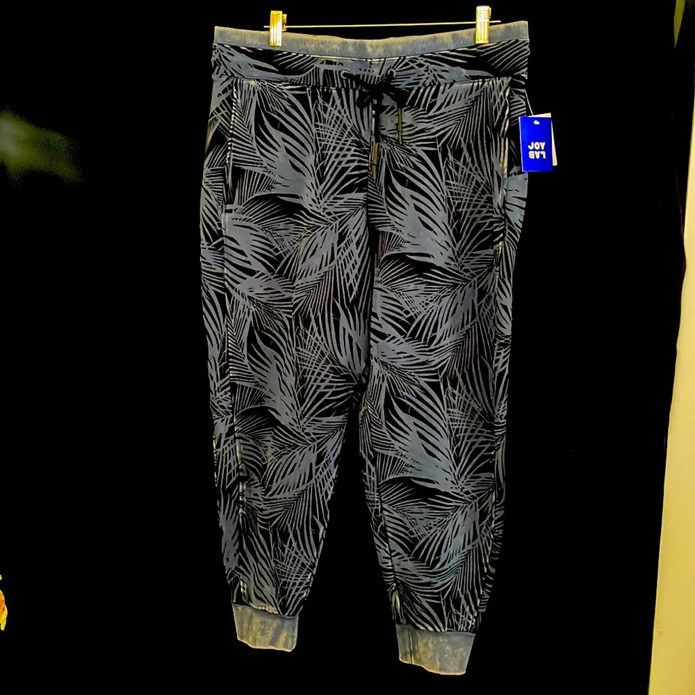 New Distressed JoyLab Blue Palm Joggers XL